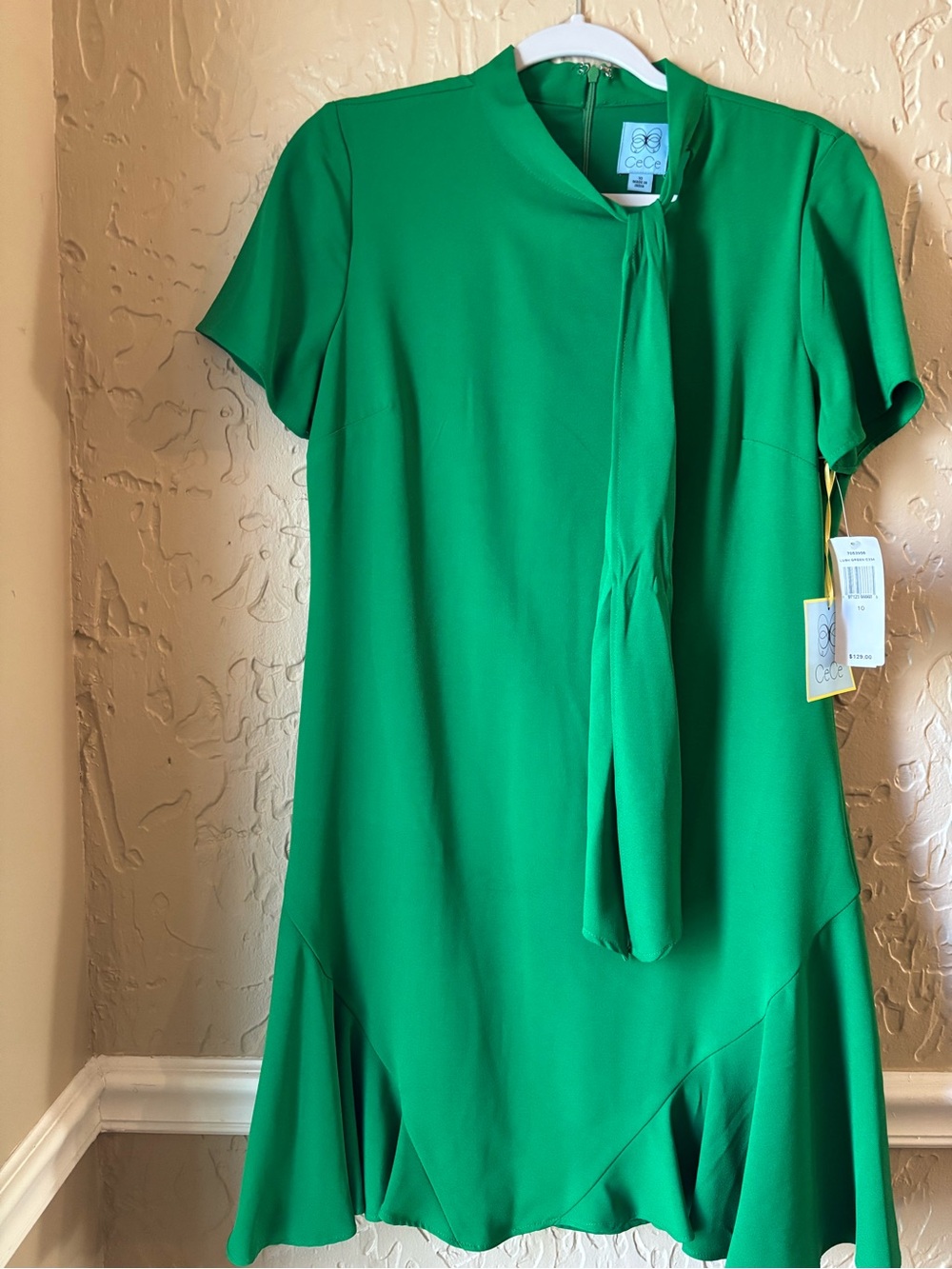 CeCe Green Short-Sleeve Tie-Neck Dress - NWT